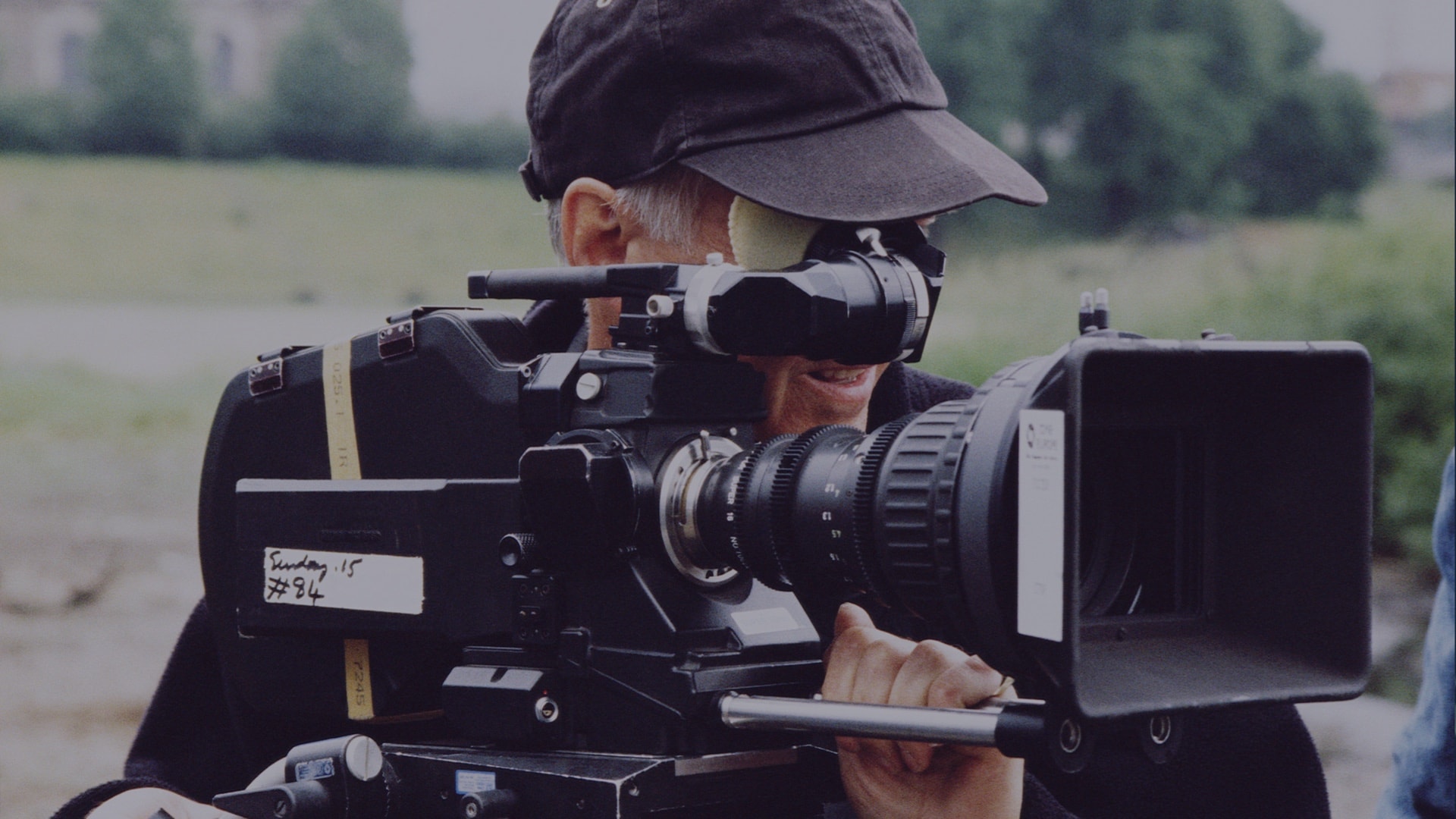 How to Become a Camera Operator